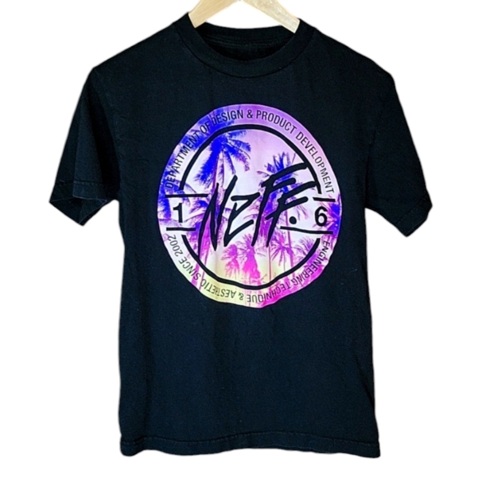 Neff Men's Small Beach Circle Logo Purple Pink Yellow Ombre Streetwear T-Shirt